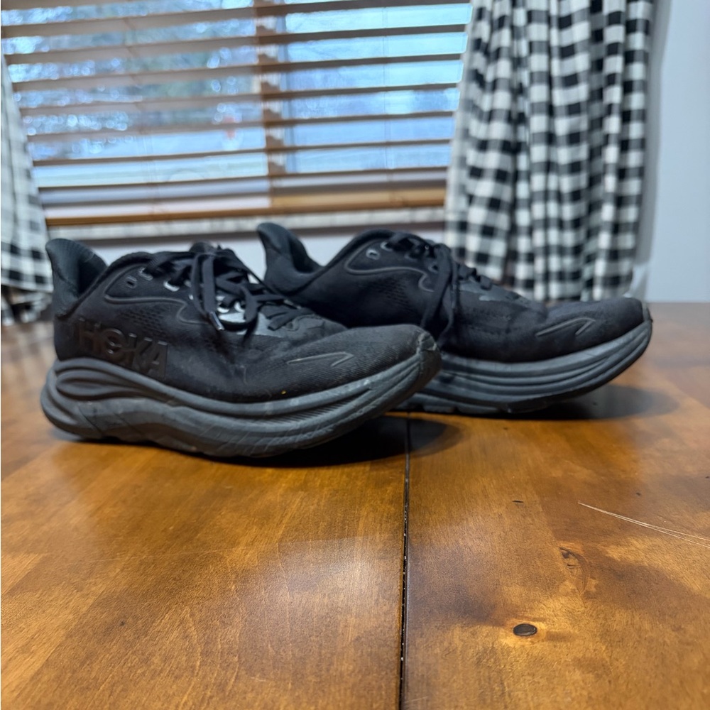 Women’s HOKA Clifton 10 Black